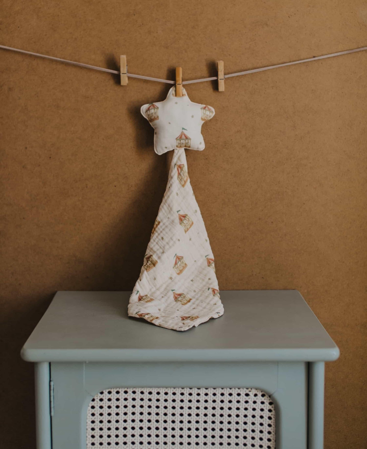BabyBEK Carousel Müslin Uyku Arkadaşı-YILDIZ